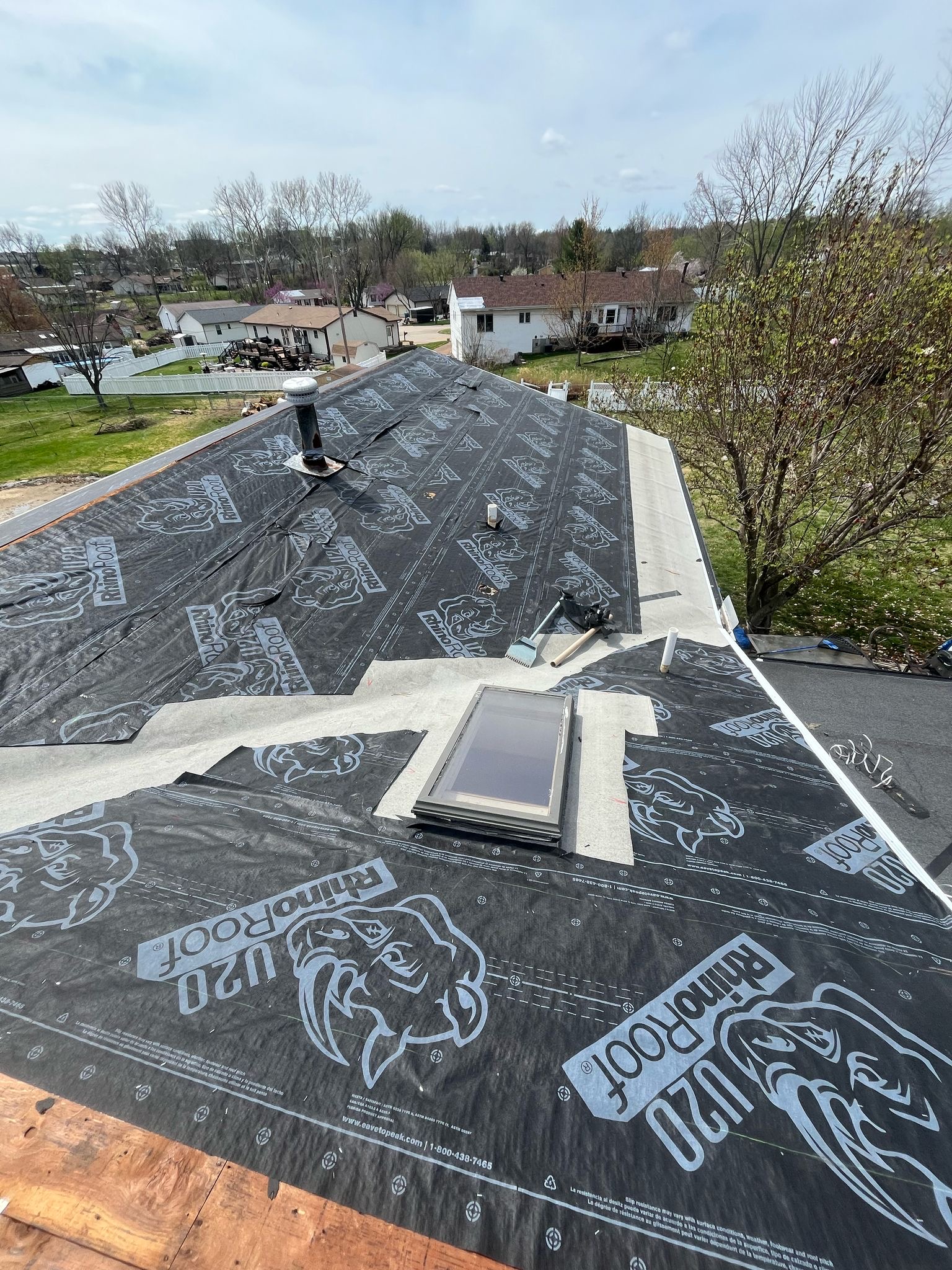Overhang soffit flashing and roof underlayment in Fenton MO